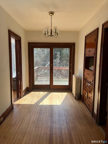 61 Cheshire Road, Wallingford, CT 06492