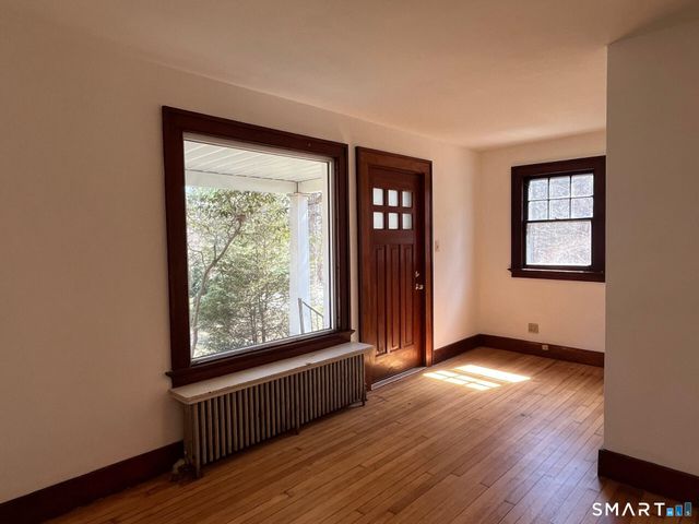 61 Cheshire Road, Wallingford, CT 06492