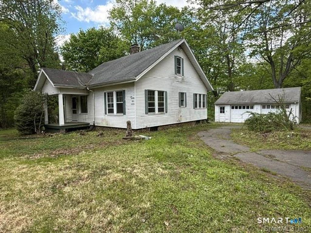 61 Cheshire Road, Wallingford, CT 06492