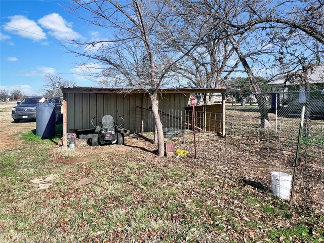 1100 Alford Street, Graham, TX 76450