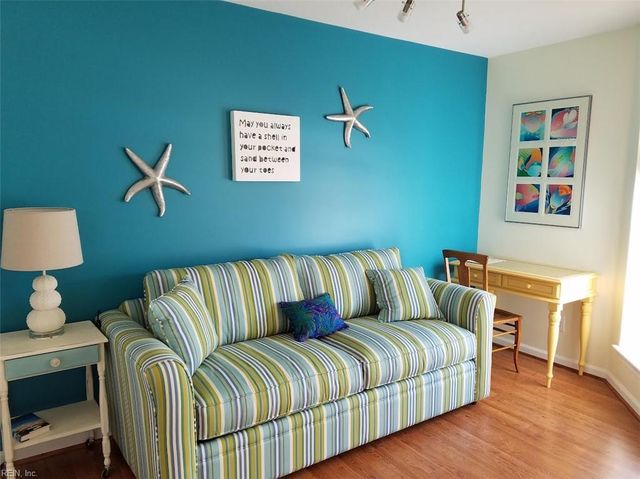 417 Harbour Pt Apt 202, Virginia Beach, VA 23451