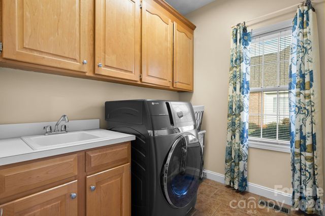 2696 Charleston Court, Claremont, NC 28610