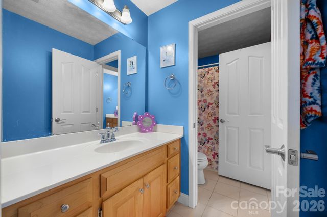 2696 Charleston Court, Claremont, NC 28610