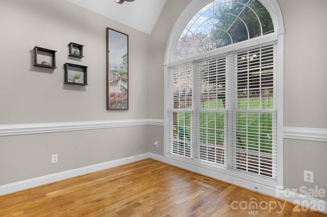 2696 Charleston Court, Claremont, NC 28610