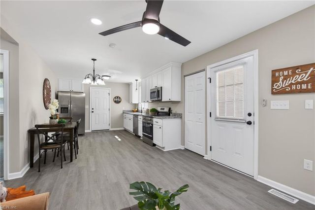 1803 Loudoun AVE, Portsmouth, VA 23707