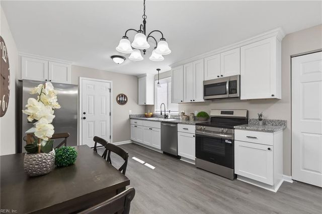 1803 Loudoun AVE, Portsmouth, VA 23707