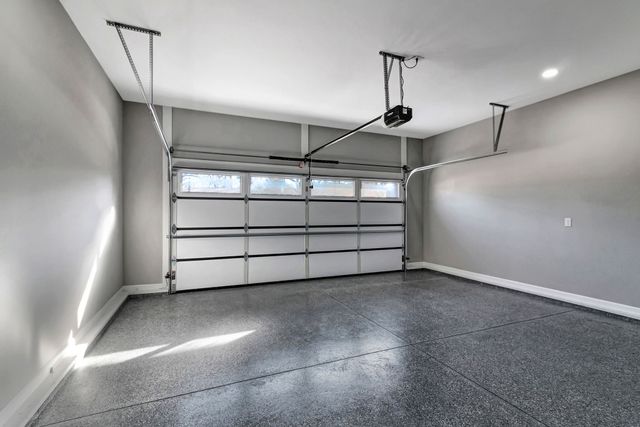 96 Mockingbird Ln, Paris, TN 38242