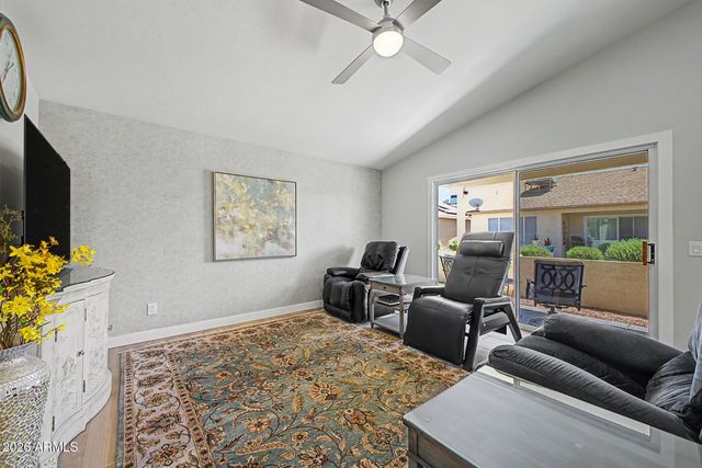 1813 E BUENA VISTA Drive, Chandler, AZ 85249