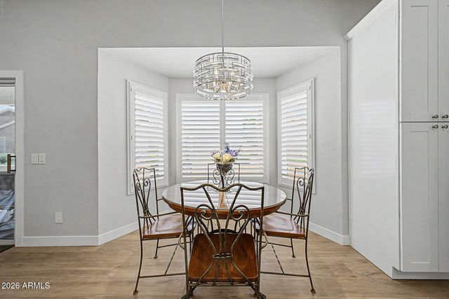 1813 E BUENA VISTA Drive, Chandler, AZ 85249