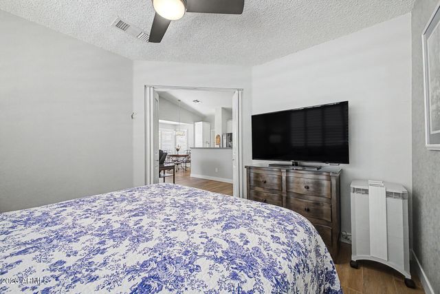 1813 E BUENA VISTA Drive, Chandler, AZ 85249