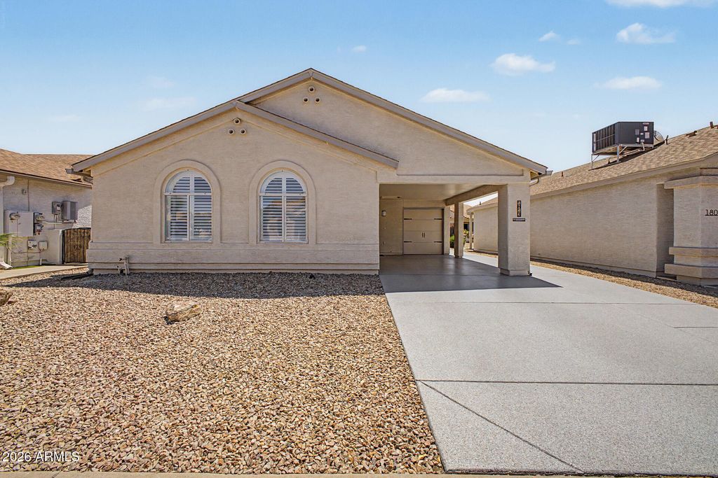 1813 E BUENA VISTA Drive, Chandler, AZ 85249