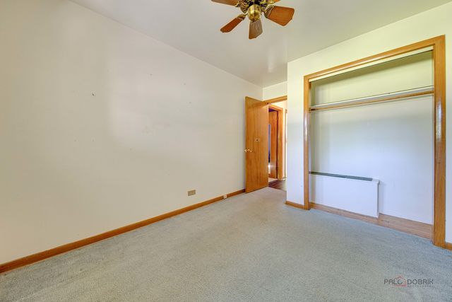 217 Dalton Avenue, Mundelein, IL 60060