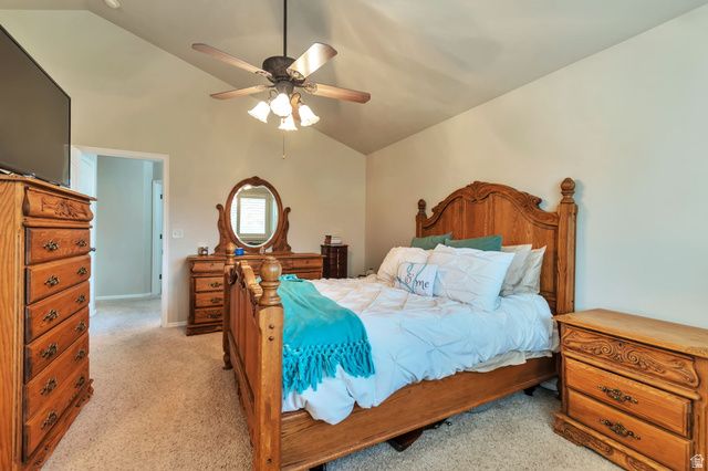 9044 S PINE LAUREL LN, West Jordan, UT 84081