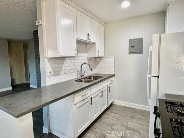 17102 Emerald 4, Huntington Beach, CA 92647