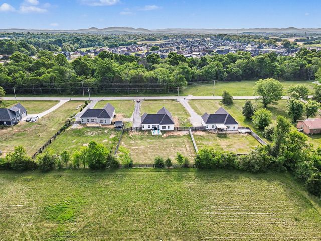 3178 Rucker Rd, S, Christiana, TN 37037