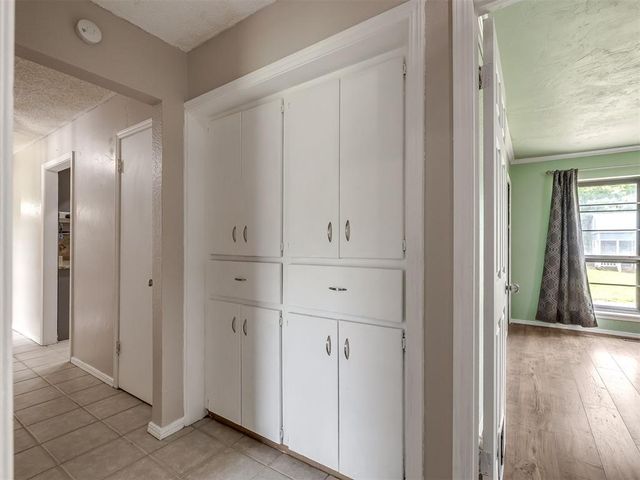 3904 Redbud Lane, Edmond, OK 73034