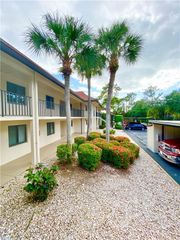4955 Pepper CIR B-204, Naples, FL 34113
