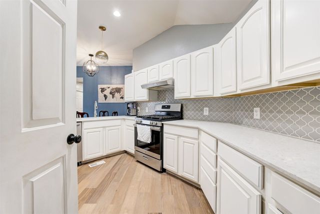 11125 Springhollow Court, Oklahoma City, OK 73120