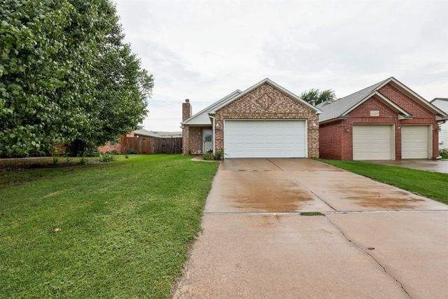 11125 Springhollow Court, Oklahoma City, OK 73120