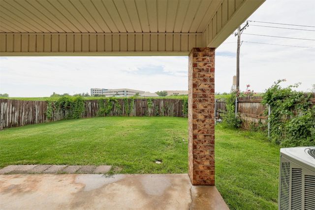 11125 Springhollow Court, Oklahoma City, OK 73120