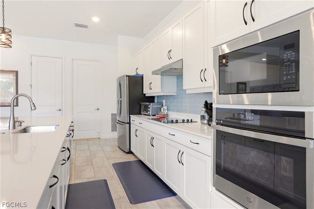 13991 Binghampton DR N, Fort Myers, FL 33905