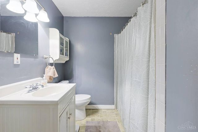 11 Laurel Avenue, Milford, OH 45150
