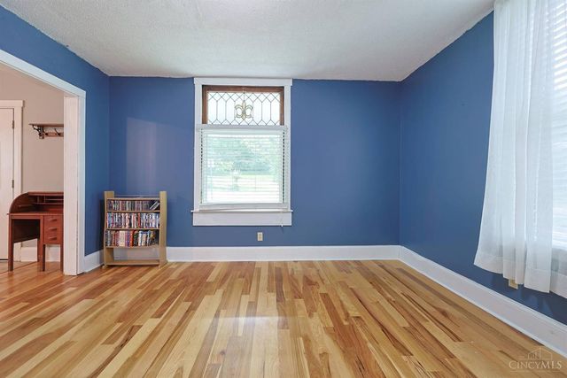 11 Laurel Avenue, Milford, OH 45150