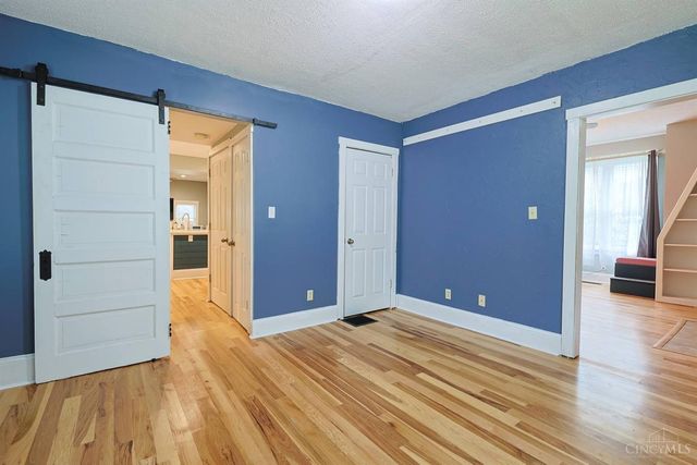 11 Laurel Avenue, Milford, OH 45150