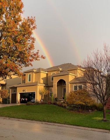 15447 W 164th Terrace, Olathe, KS 66062