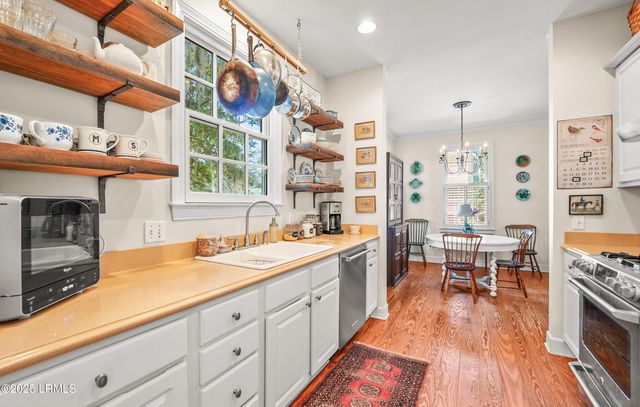 33 Brisbane Drive, Beaufort, SC 29902