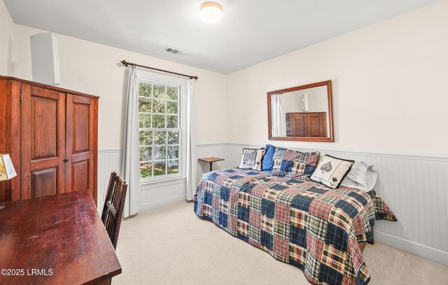 33 Brisbane Drive, Beaufort, SC 29902