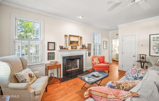 33 Brisbane Drive, Beaufort, SC 29902