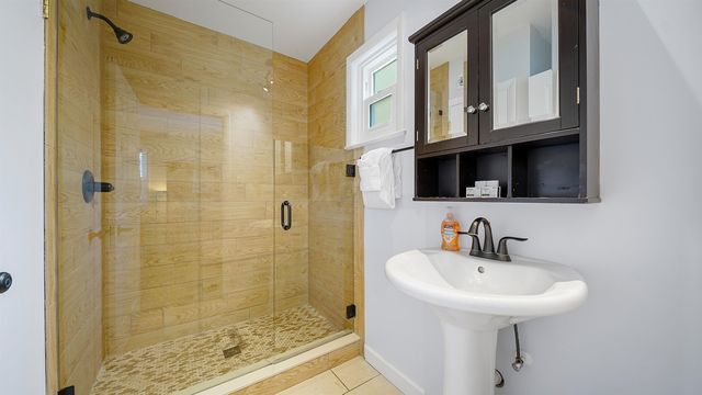 14 Sanchez Ave B, St Augustine, FL 32084