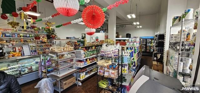 6100 Jefferson Street, West New York, NJ 07093