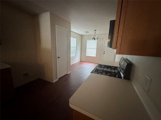 16942 Reston Glen Lane, Houston, TX 77073