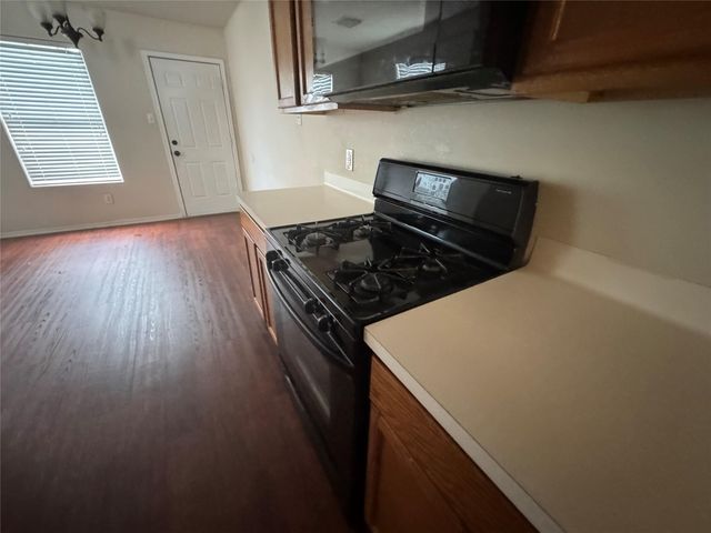 16942 Reston Glen Lane, Houston, TX 77073