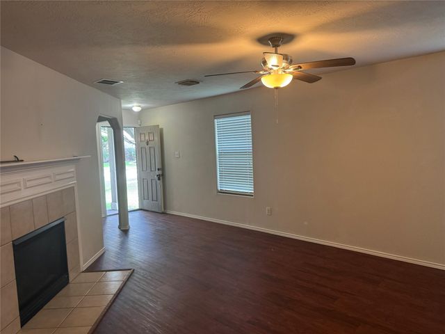 16942 Reston Glen Lane, Houston, TX 77073