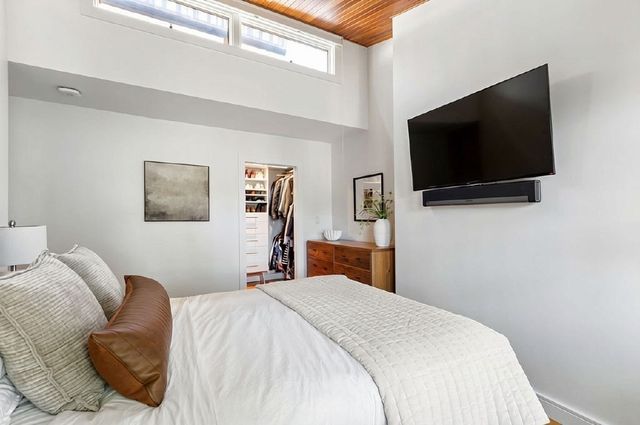 12 Gloucester Street 4, Boston, MA 02115