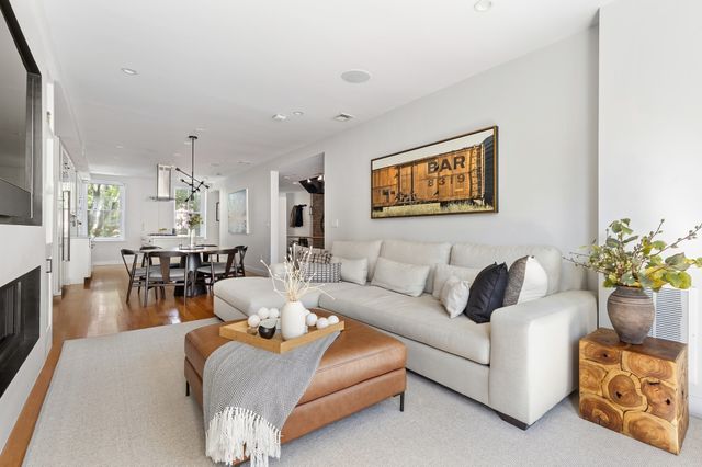 12 Gloucester Street 4, Boston, MA 02115