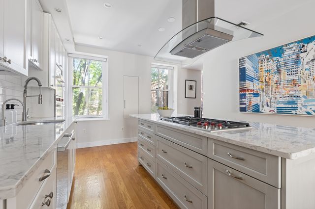 12 Gloucester Street 4, Boston, MA 02115