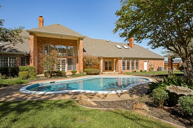 105 Meadow View, Argyle, TX 76226