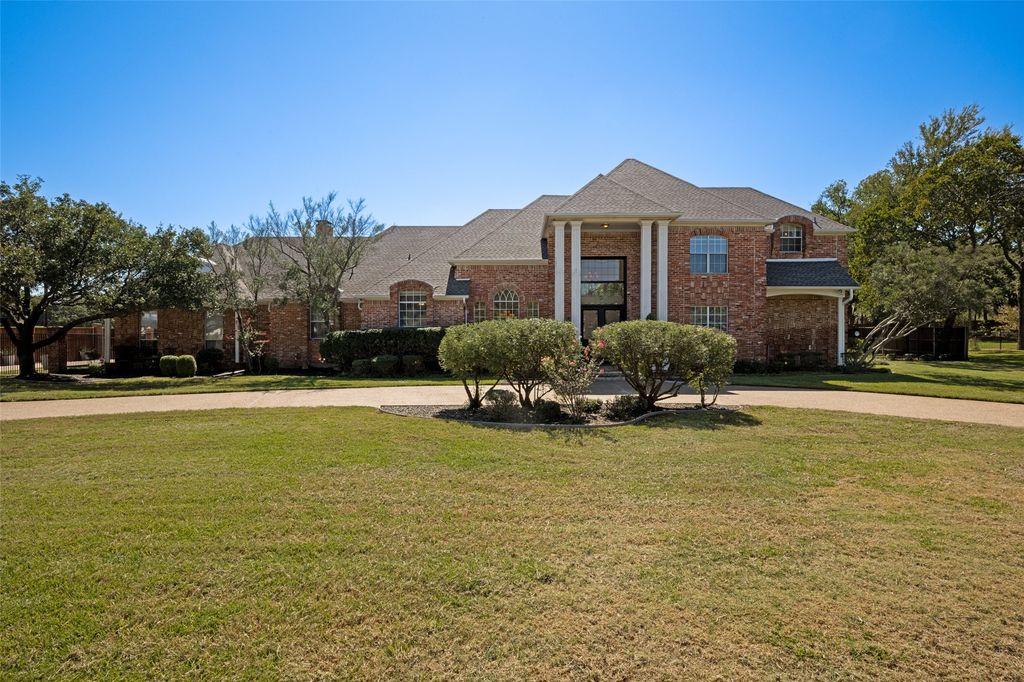 105 Meadow View, Argyle, TX 76226 — exterior