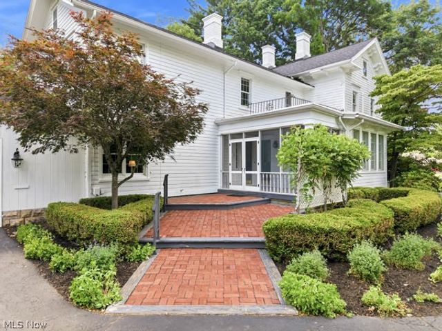 3240 E Market Street, Warren, OH 44484