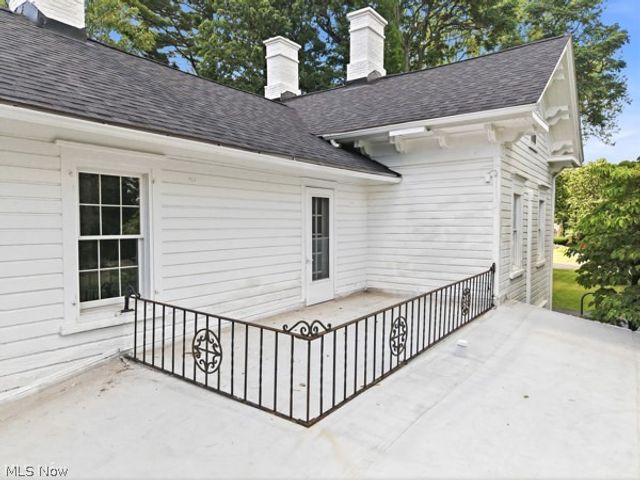 3240 E Market Street, Warren, OH 44484