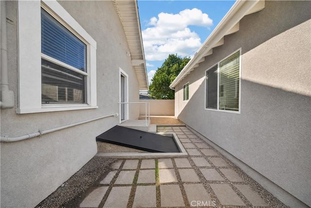 1493 W 47th, Los Angeles, CA 90062