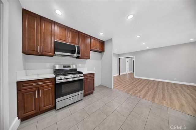 1493 W 47th, Los Angeles, CA 90062