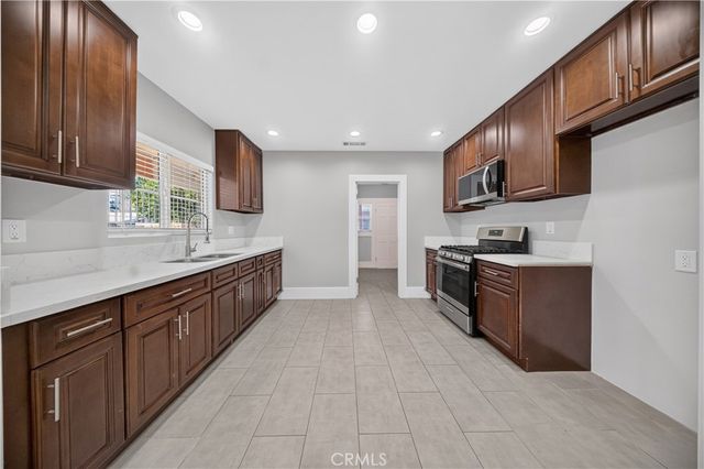 1493 W 47th, Los Angeles, CA 90062
