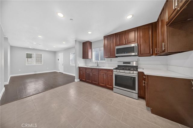 1493 W 47th, Los Angeles, CA 90062
