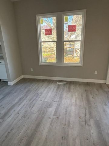 1523 Canton St, Hopkinsville, KY 42240