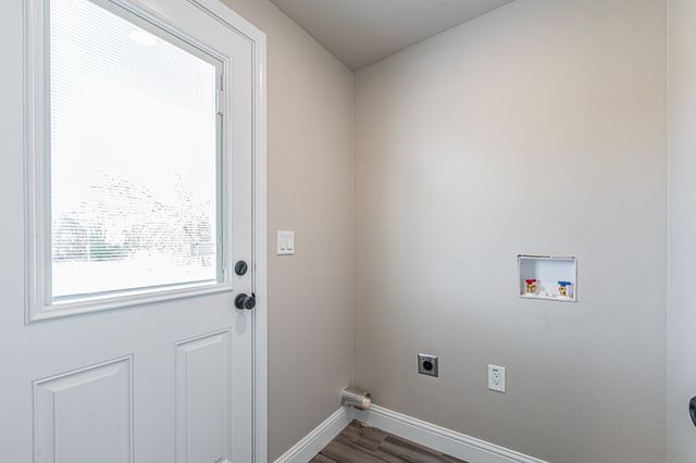 112 Private Road 1307, Bridgeport, TX 76426